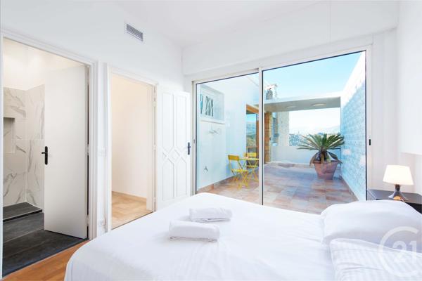 Maison à vendre  7 pièces - 249 m2 CAGNES SUR MER - 06