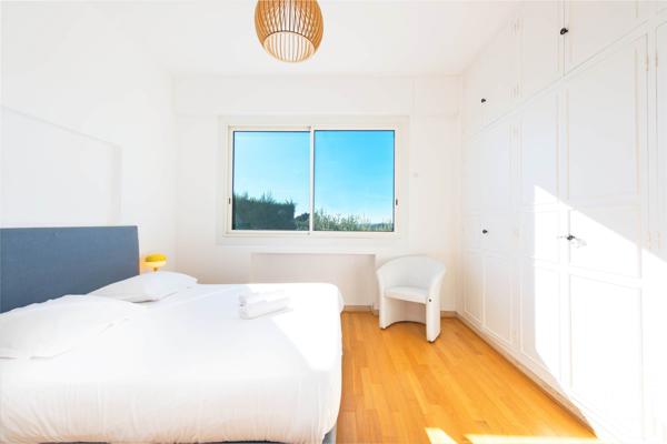 Maison à vendre  7 pièces - 249 m2 CAGNES SUR MER - 06