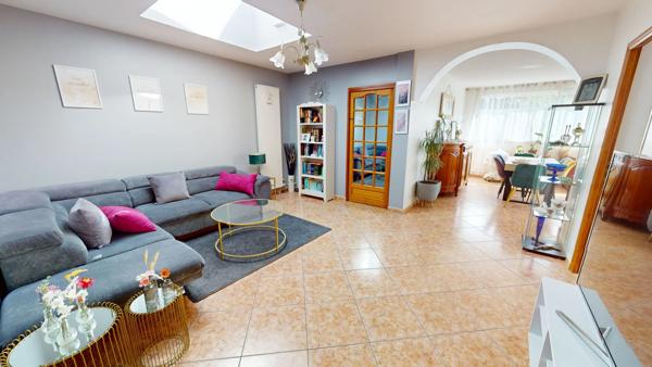 Maison Plain-pied Roissy En Brie 7 pièce(s) 140 m2