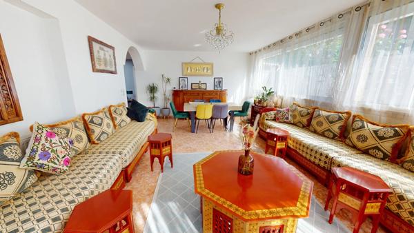 Maison Plain-pied Roissy En Brie 7 pièce(s) 140 m2