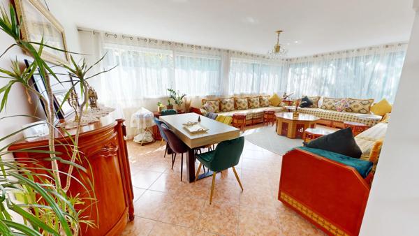 Maison Plain-pied Roissy En Brie 7 pièce(s) 140 m2