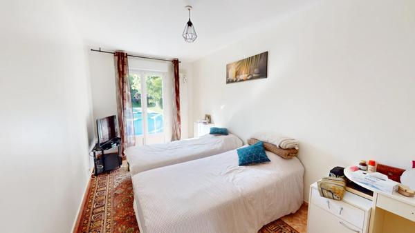 Maison Plain-pied Roissy En Brie 7 pièce(s) 140 m2