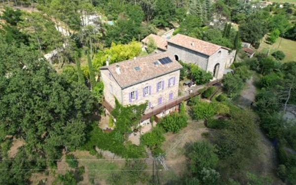 Maison à vendre    19 pièces •  Gagnières