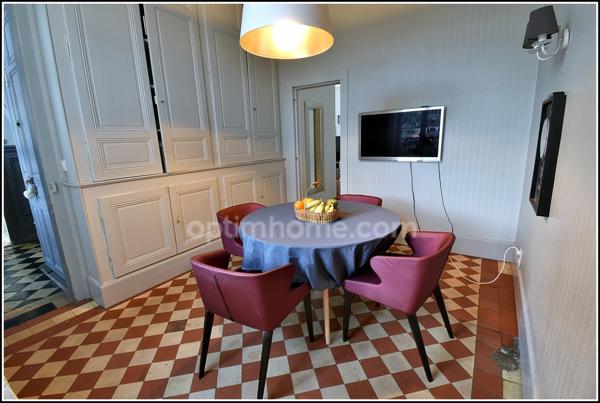 Maison Bourgeoise avec espace professionnel indépendant