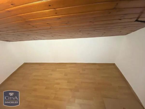 Appartement à louer 2 pièces 39.2m² Cholet (49300)