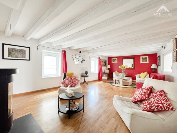 Péron (01630) Grange Gessienne 6 Pièces 198 m2