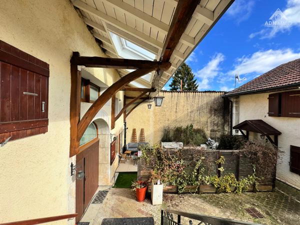 Péron (01630) Grange Gessienne 6 Pièces 198 m2