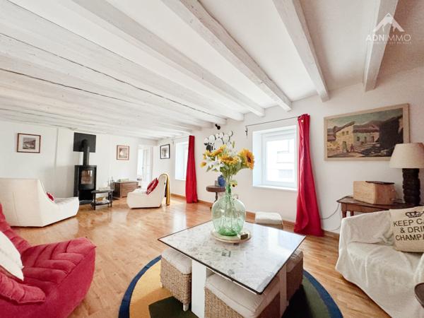 Péron (01630) Grange Gessienne 6 Pièces 198 m2