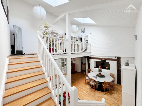 Péron (01630) Grange Gessienne 6 Pièces 198 m2