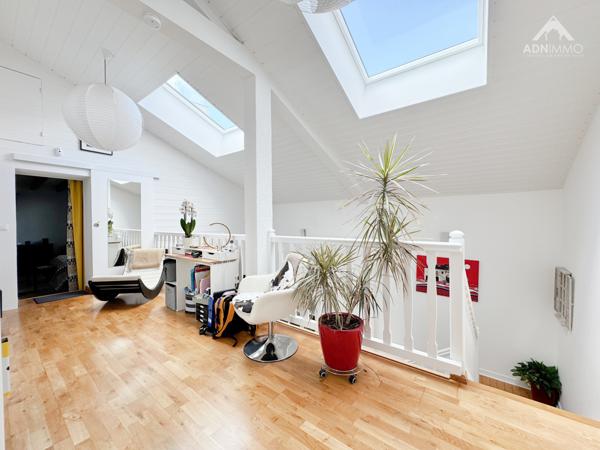 Péron (01630) Grange Gessienne 6 Pièces 198 m2