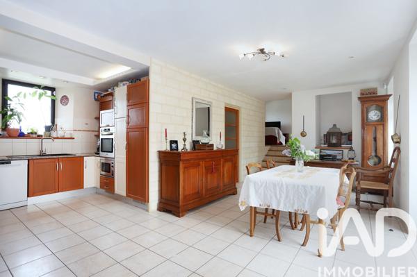 Maison à vendre 8 pièces 237 m² Amanlis