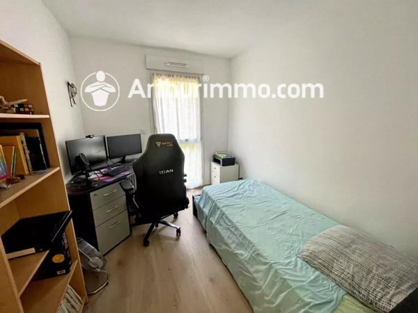 Location                                                      Appartement
                        
                     3 pièces                      58 m2                     à Grigny