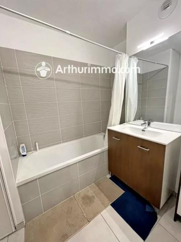 Location                                                      Appartement
                        
                     3 pièces                      58 m2                     à Grigny