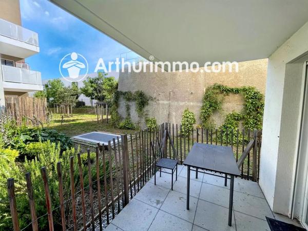 Location                                                      Appartement
                        
                     3 pièces                      58 m2                     à Grigny