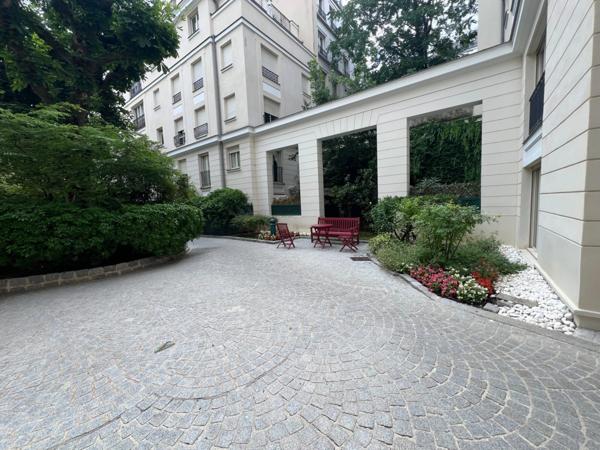 Appartement à vendre 3 pièces PARIS 17EME ARRONDISSEMENT (75) PARC MONCEAU