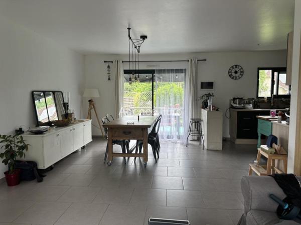Maison - Proximite oloron-sainte-marie - Réf.:205420 MAISON CONTEMPORAINE 2016 - 3 CHAMBRES - 1 BUREAU - DPE A.