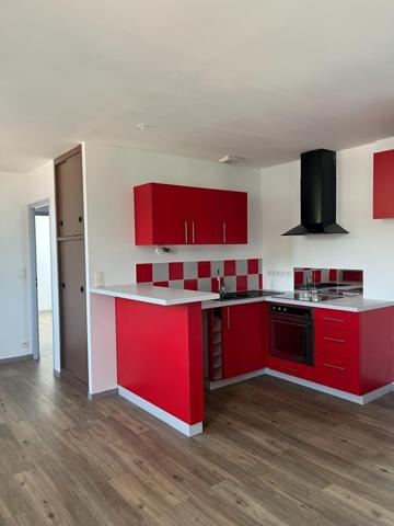 Immeuble, commerce et appartements en Touraine