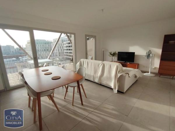 Appartement à louer 3 pièces 70.12m² Bordeaux (33800)