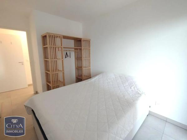 Appartement à louer 3 pièces 70.12m² Bordeaux (33800)