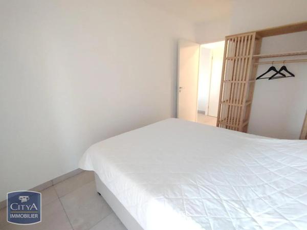 Appartement à louer 3 pièces 70.12m² Bordeaux (33800)