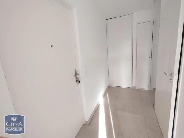 Appartement à louer 3 pièces 70.12m² Bordeaux (33800)