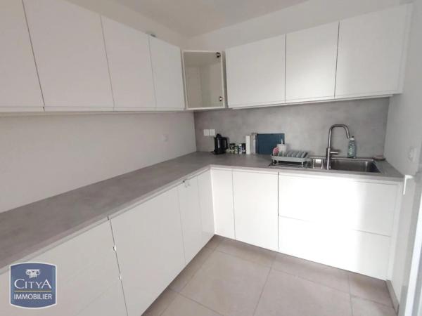 Appartement à louer 3 pièces 70.12m² Bordeaux (33800)
