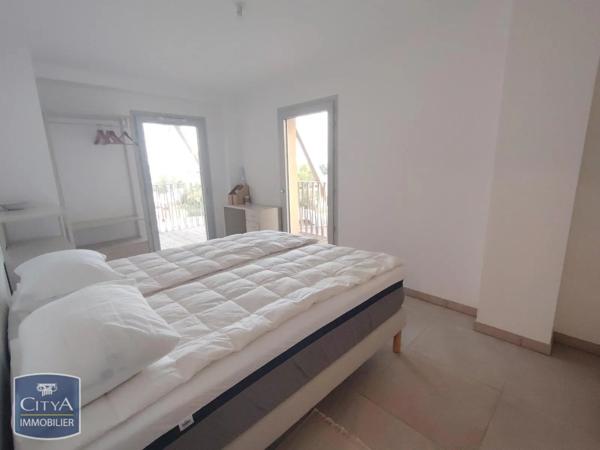 Appartement à louer 3 pièces 70.12m² Bordeaux (33800)