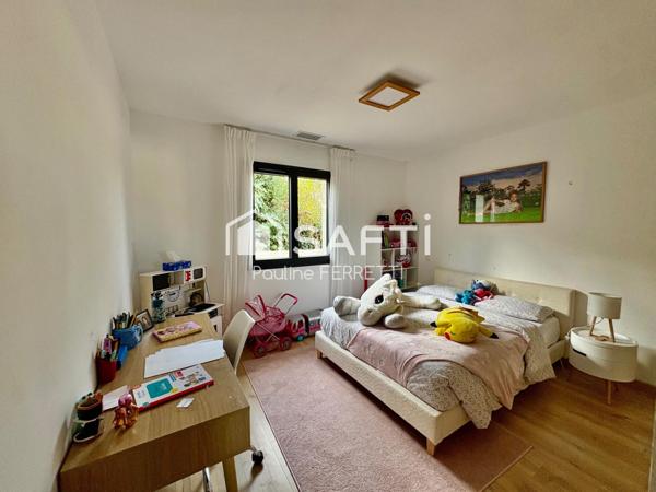 MAISON PLAIN PIED - 3 FACES - 4 PIECES - 125M2 - 510M2 - PISCINE - GARAGE