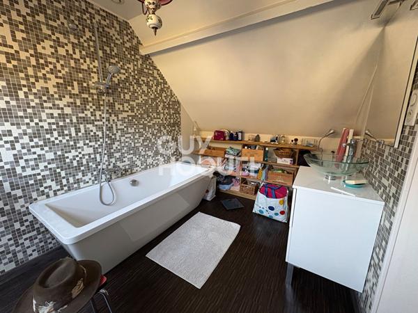 Maison Ezy Sur Eure 6 pièce(s) 130 m2