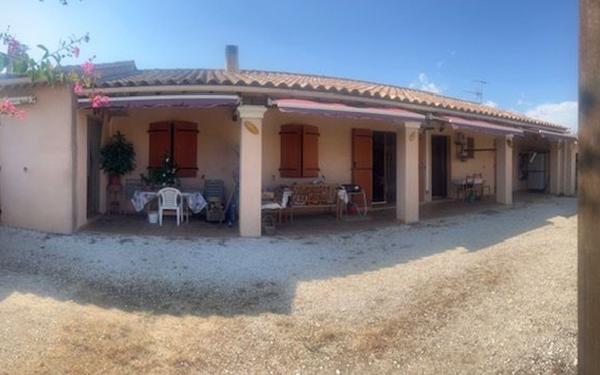 Appartement à vendre    7 pièces • 145 m2 La Crau