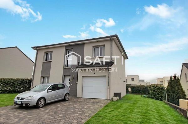 Maison Individuelle avec 4 chambres sur 550m2