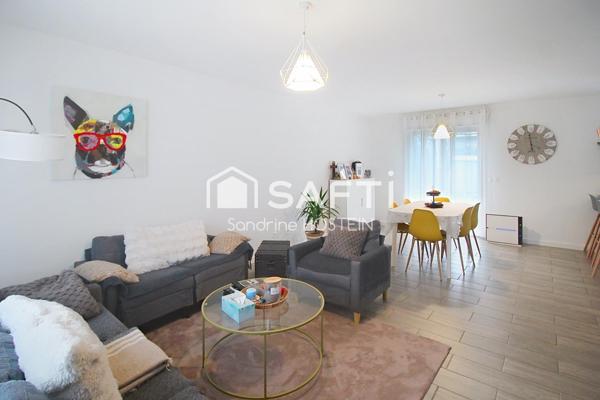 Maison Individuelle avec 4 chambres sur 550m2