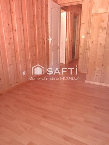 Appartement T4 Montbenoit avec balcon et garage rénové entièrement en