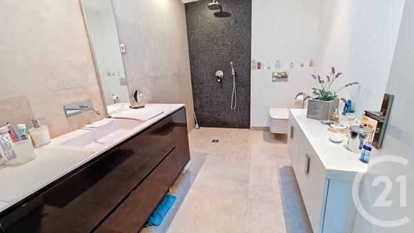 Appartement F3 Bis à vendre  5 pièces - 108,89 m2 CAGNES SUR MER - 06