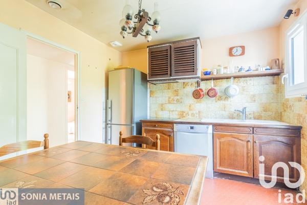 House for sale 5 rooms 122 m² Viry-Châtillon