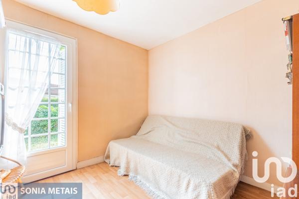 House for sale 5 rooms 122 m² Viry-Châtillon