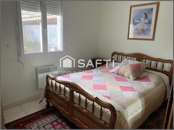 Villa de plain-pied avec studio indépendant – Vue dégagée