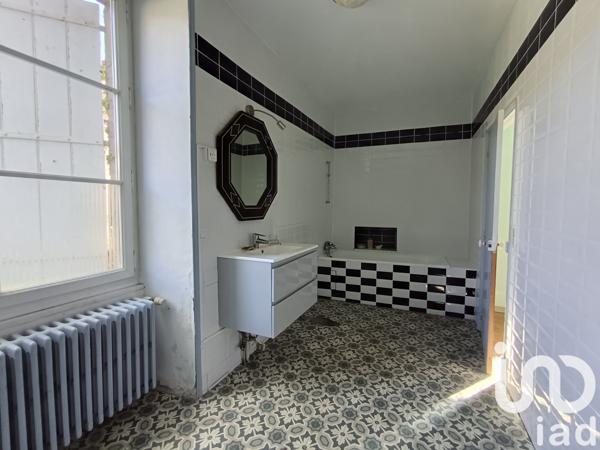 Maison à vendre 7 pièces 294 m² Cluis