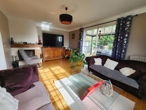 Maison Loches 8 pièce(s) 211 m2