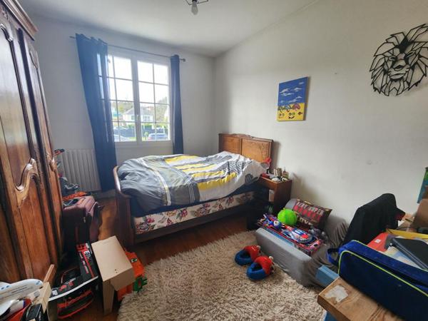 Maison Loches 8 pièce(s) 211 m2