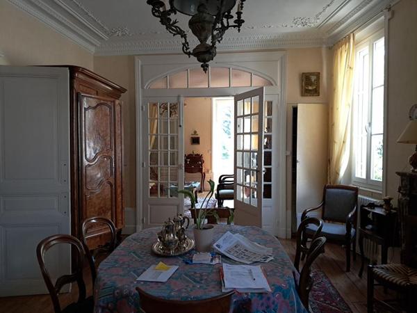 Appartement  5 pièce(s) 143 m2