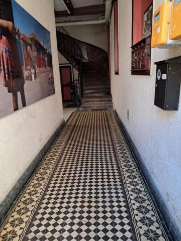 Appartement  5 pièce(s) 143 m2