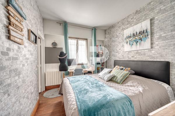 Appartement Rueil Malmaison 5 pièce(s) 117.50 m2 730 000 € **  - Référence  18679