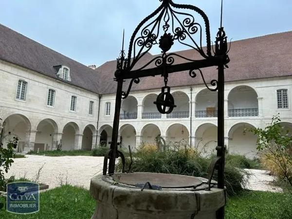 Appartement à louer 2 pièces 60m² Dole (39100)