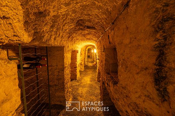 Maison bourgeoise au charme préservé avec jardin et dépendances en coeur de ville