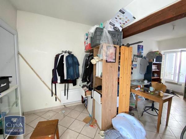 Appartement à louer 1 pièce 27.61m²