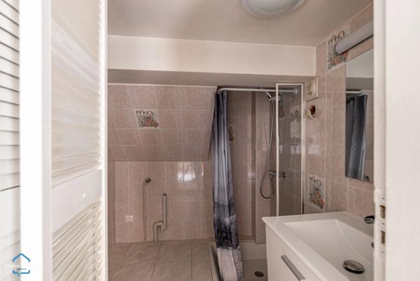 Dpt Côte d'Or (21), à louer DIJON appartement T2