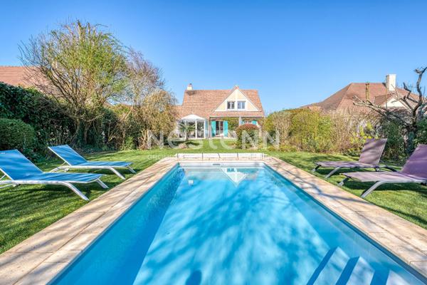 Magnifique maison à Magny le Hongre avec vue sur le golf Disneyland Paris