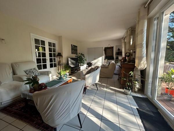 Maison Guerande 7 pièce(s) 210 m2