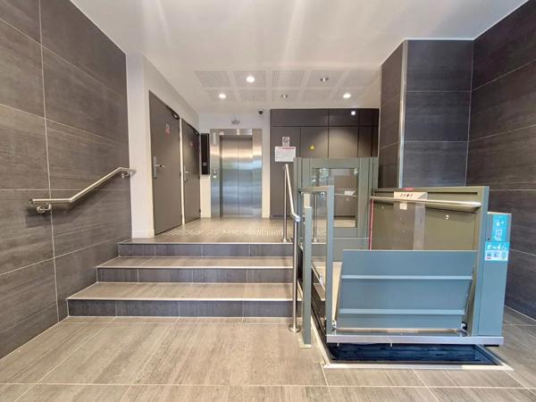 Appartement à vendre 3 pièces 72.37m² Lille (59800)